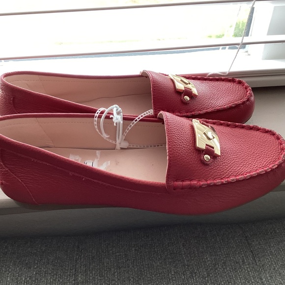 Kate Spade New York Carmen Red Leather Loafers, size 8 - Picture 9 of 10
